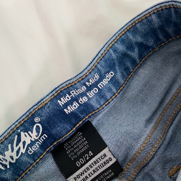 Wassio Jean shorts - Picture 3 of 3